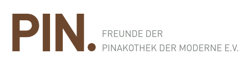 Das Logo von PIN. Die Großbuchstaben sind braun und groß. Rechts von dem Schriftzug steht Freunde der Pinakothek der Moderne e.V. in grauen Großbuchstaben.